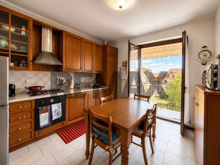 Appartamento trilocale in vendita in via monsignor Bosio, Piazza Caduti, Sotto il Monte Giovanni XXIII