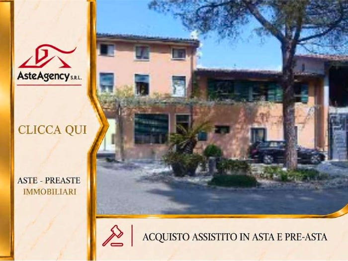 Appartamento quadrilocale in vendita in Via filermo, Centro, Caneva