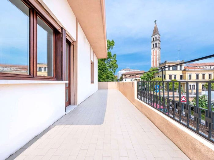 Casa con 6 locali in vendita in Via Giuseppe Mazzini, Centro, Oderzo