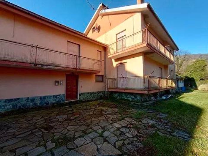 Casa con 6 locali in vendita in Via Mongrosso SNC, Campo Ligure