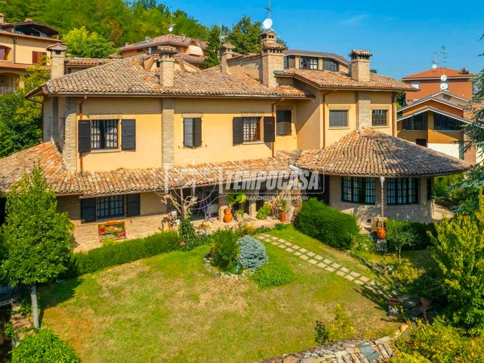 Casa con 5 locali in vendita in Via Statale, Fiorano, Fiorano Modenese