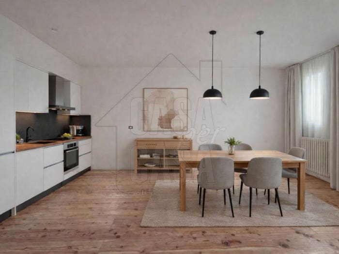 Appartamento trilocale in vendita in Via Schiavin ESTE, Zona Manfredini Rivadolmo Pesare, Este