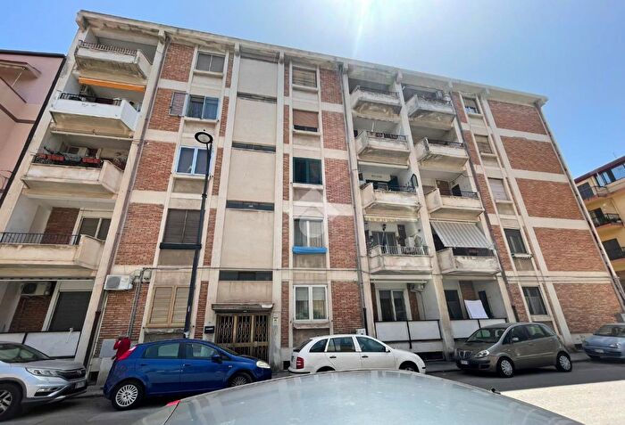 Appartamento trilocale in vendita in Via Sbarre Inferiori, Reggio Calabria