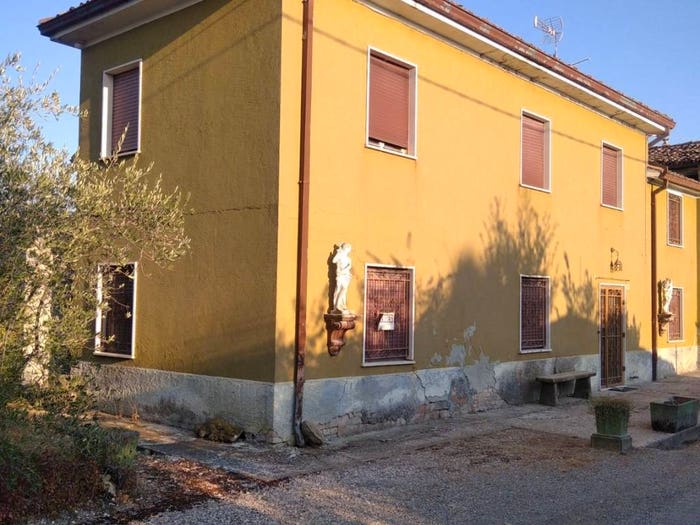 Casa trilocale in vendita in Castell'Arquato