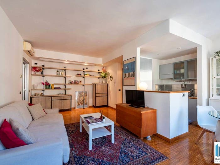 Appartamento bilocale in vendita in Via Luigi Porro Lambertenghi, Isola, Milano