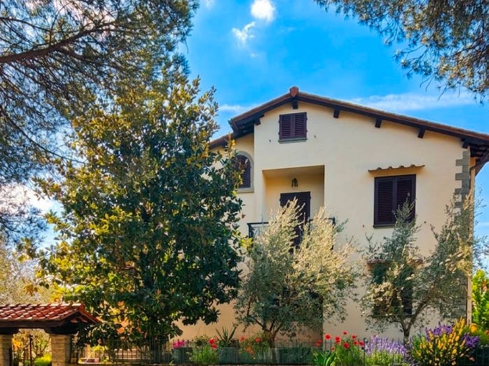 Casa con 6 locali in vendita in Castelfranco Di Sopra, Castelfranco Piandisco