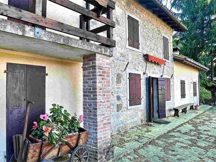 Casa quadrilocale in vendita in Centro, Follina