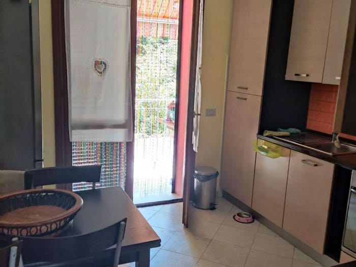 Appartamento quadrilocale in vendita in Miseglia Bedizzano Codena, Carrara
