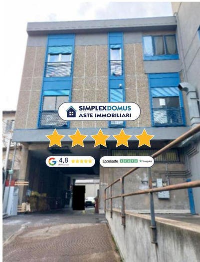 Appartamento quadrilocale in vendita in Piazzale Camerlata, Camerlata Rebbio, Como