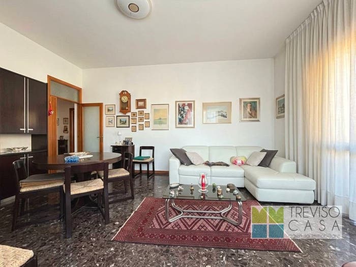 Appartamento quadrilocale in vendita in Via San Zeno, San Zeno, Treviso