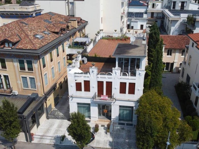 Casa con 6 locali in vendita in Via Marinali, Centro, Bassano del Grappa
