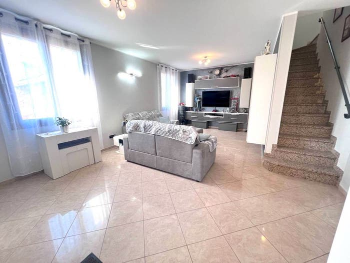 Appartamento con 6 locali in vendita in Via dell'Amicizia, Panzano, Castelfranco Emilia