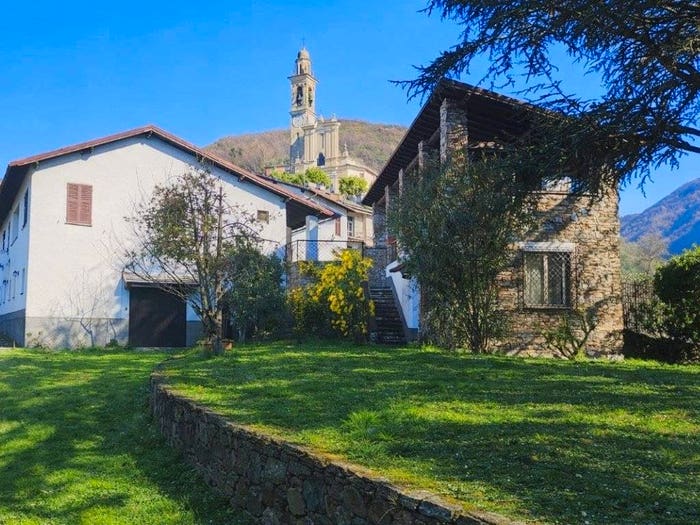 Casa con 6 locali in vendita in Via Costa di Cornia, Villa Di Cornia, Moconesi