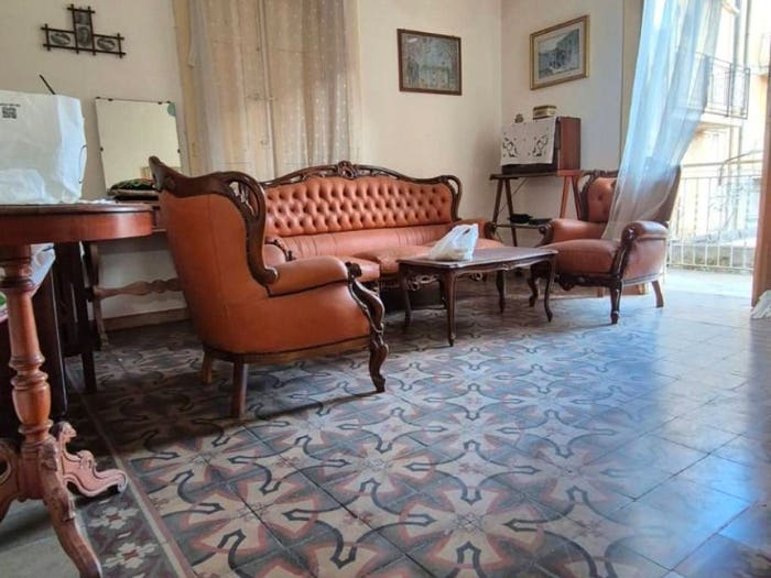 Casa quadrilocale in vendita in Via Mancusi, Gualtieri Sicaminò