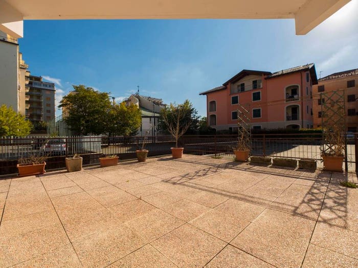 Appartamento quadrilocale in vendita in Via Duchessa di Galliera, Centro, Ovada
