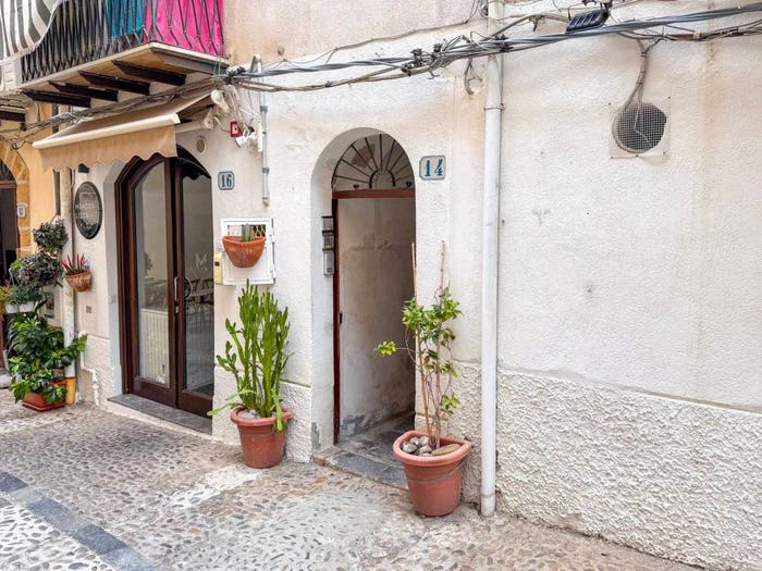 Appartamento con 6 locali in vendita in Centro, Cefalù