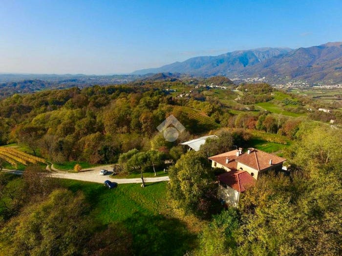 Casa con 6 locali in vendita in Via Ospedale, Caniezza, Cavaso del Tomba