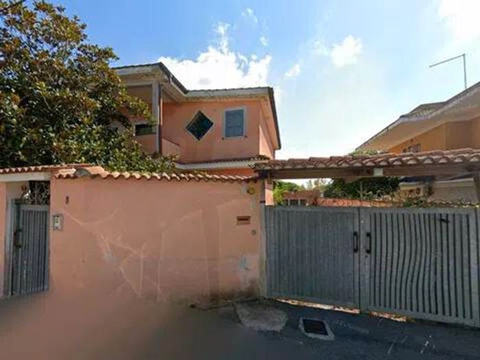 Casa con 6 locali in vendita in Via Del Cinema, Falasche Armellino, Anzio