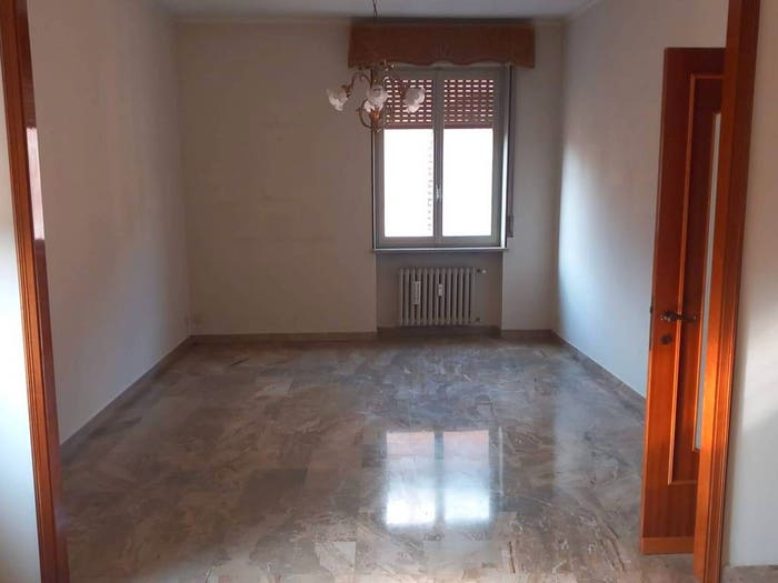 Appartamento quadrilocale in vendita in Via Ruggero Manna, Centro, Cremona