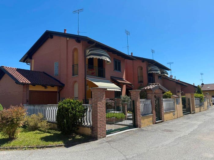 Casa con 6 locali in vendita in Via Giuseppe Mazzini, Centro, Torrazza Piemonte