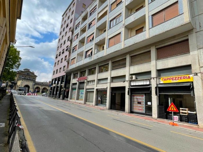 Appartamento con 5 locali in vendita in Via Giuseppe Mazzini, Novi Ligure