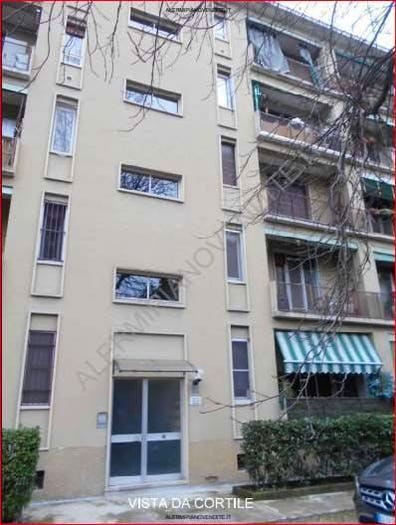 Appartamento trilocale in vendita in Cermenate Abbiategrasso, Milano