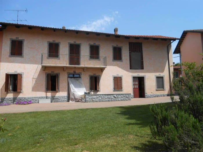 Casa con 5 locali in vendita in Via della Vittoria, Piea