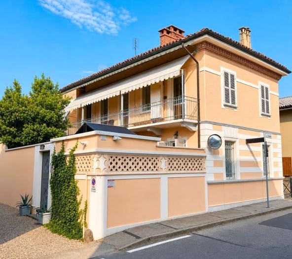 Casa con 6 locali in vendita in Via Francesco Vincenzo Gaude, Cambiano
