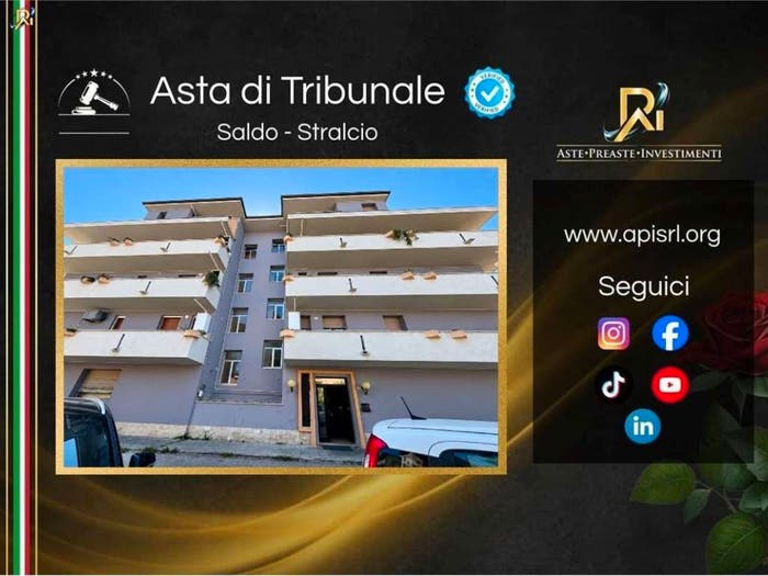 Appartamento quadrilocale in vendita in Via Cesare Battisti, Centro, Martinsicuro