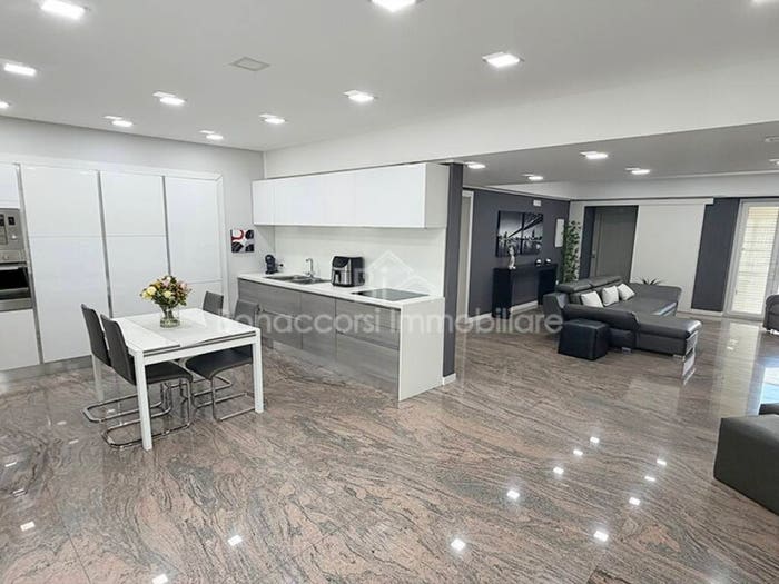 Appartamento quadrilocale in vendita in Via Aspromonte, Rossano Stazione, CoriglianoRossano