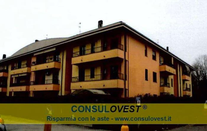 Appartamento quadrilocale in vendita in Via Magenta, Borsano, Busto Arsizio
