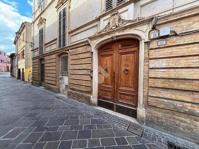 Appartamento trilocale in vendita in Via Ferrante, Centro, Atri