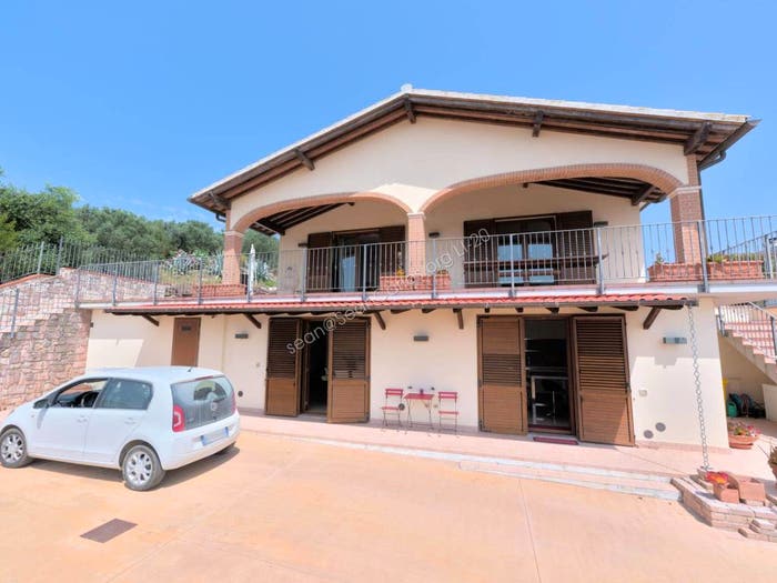 Casa con 5 locali in vendita in Via Tuttiventi, Centro, Campiglia Marittima