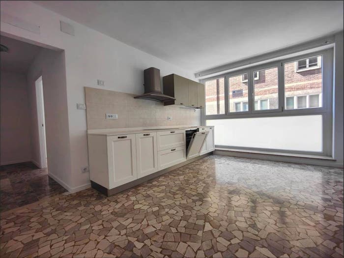 Appartamento bilocale in vendita in Via San Gervasio, Centro Storico, Bologna