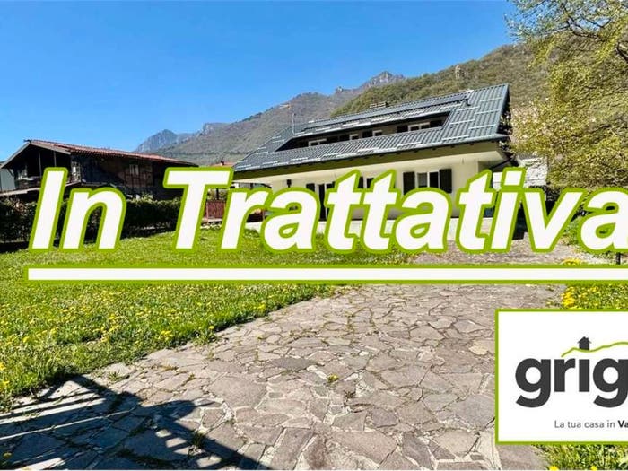 Casa con 6 locali in vendita in Centro, Ballabio