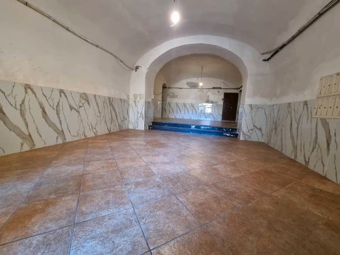 Appartamento trilocale in vendita in Salita Vetriera, Chiaia, Napoli