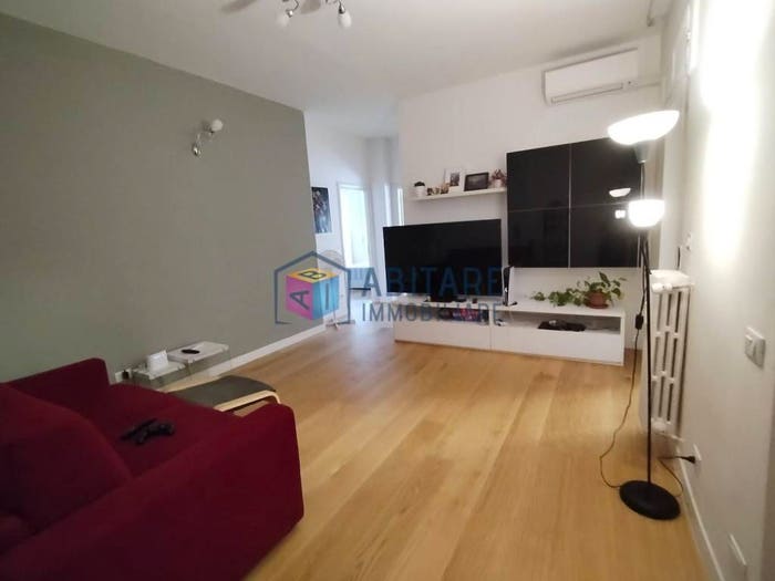 Appartamento trilocale in vendita in Via Giovanni Marradi, Calzabigi, Livorno