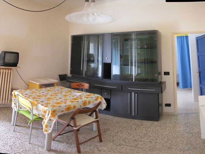 Appartamento trilocale in vendita in Le Grazie, Ancona