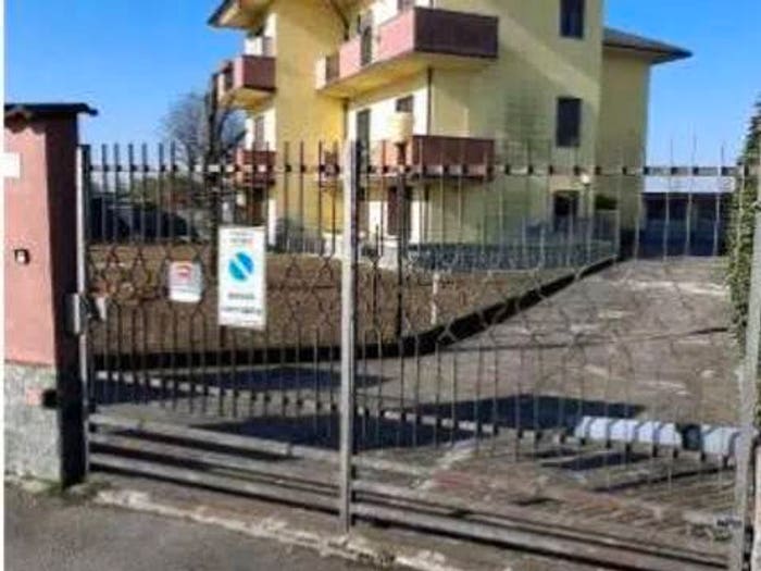 Appartamento trilocale in vendita in Viale Delle Industrie, Località Produttiva, Settala