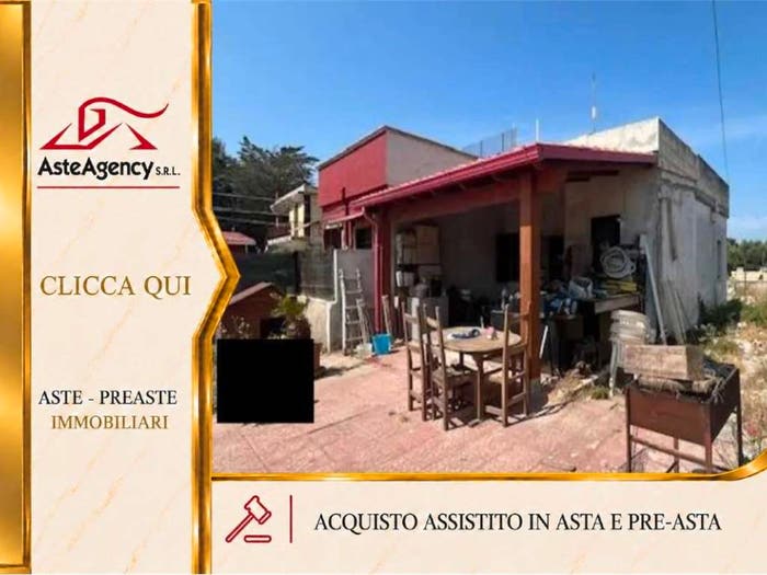 Casa quadrilocale in vendita in Viale dei Falegnami, Monti D'Arena Bosco Caggione, Pulsano