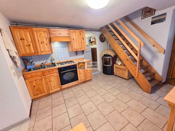 Casa quadrilocale in vendita in Via Coi, Centro, Cencenighe Agordino