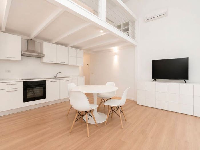 Appartamento bilocale in vendita in Via Giulio e Corrado Venini, Pasteur, Milano