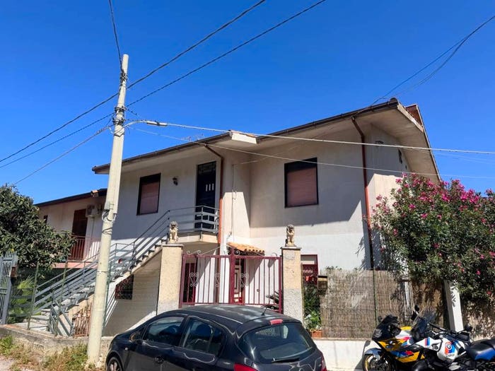 Casa con 5 locali in vendita in Via Tre Canali, Centro, Monreale