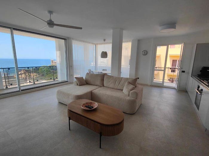 Casa quadrilocale in vendita in Via Perpignan, Mercede Calabona, Alghero