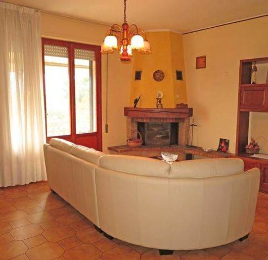 Appartamento quadrilocale in vendita in Via Dei Piaggi, Centro, Mulazzo