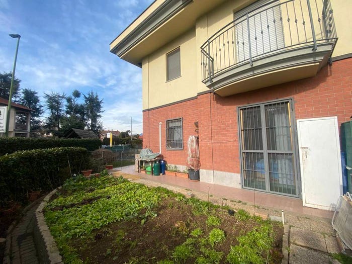 Appartamento trilocale in vendita in Bruino