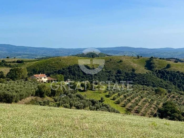 Casa con 6 locali in vendita in Strada dell' Antico Vescovado, Roselle Nomadelfia, Grosseto