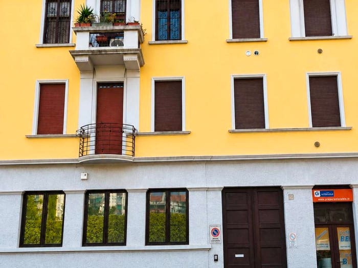 Appartamento bilocale in vendita in Via Ostiglia, Plebisciti Susa, Milano