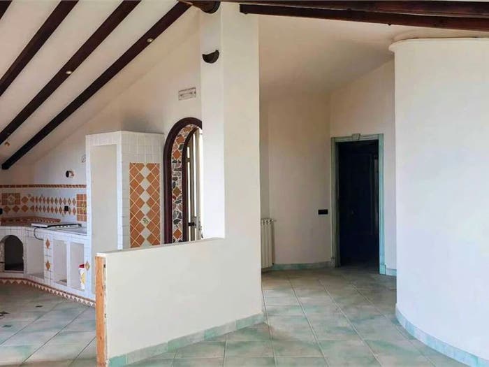 Casa quadrilocale in vendita in Via Giacinto Carini No Number, San Giovanni, Giarre