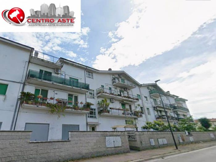 Appartamento quadrilocale in vendita in Via Tirino Pescara PE Italia, Tirino, Pescara